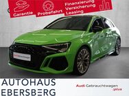 Audi RS3, Sportback ° App MTRX DesignGrün, Jahr 2023 - Ebersberg