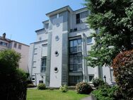 Schicke 2 1/2 Zimmer-Wohnung, unweit der berühmten "Lichtentaler-Allee". Provisionsfrei! - Baden-Baden
