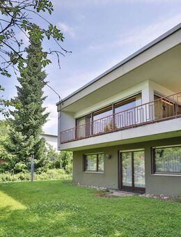 Lichtdurchfluteter Bungalow mit Einliegerwohnung am Rande der Waldburg - Böblingen