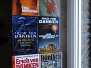 Erich von Däniken 6 Bücher zus. 6,- , davon 1 x signiert Außerirdische - Flensburg