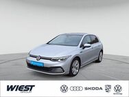 VW Golf VIII Style 1.5 eTSI DSG, MATRIX/KAM/PANO/NAVI/2xPDC/ACC/HUD/FRONT-ASSIST - Darmstadt