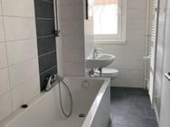 2 Zimmer mit Balkon - Bernburg (Saale)