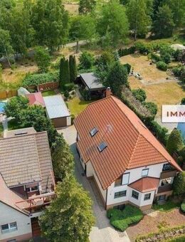 IMMOBERLIN.DE - Traumhaus mit Südterrasse, Garten, Sauna und Loggia in vorzüglicher Lage nahe Falkenhagener See - Falkensee