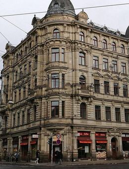 Schicke 2 Zimmerwohnung im Dachgeschoß in historischen Gebäude Bautzner Straße - Dresden