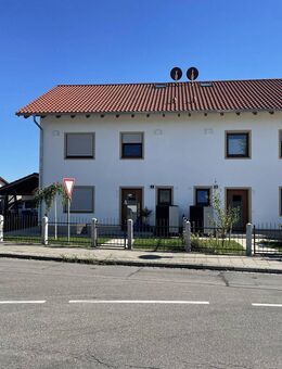 Großzügige Neubau-Doppelhaushälfte in Mühldorf-Mößling mit viel Stellplatz - Mühldorf (Inn)