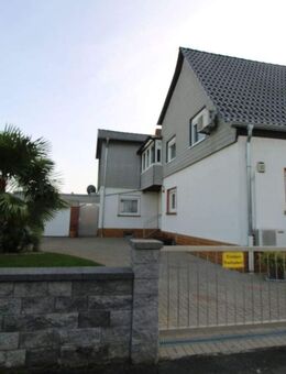 Wohnträume leben: Gehobenes Zweifamilienhaus in Ludwigshafen am Rhein - Ludwigshafen (Rhein)