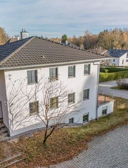 Wunderschöne Villa mit Einliegerwohnung - Kirchseeon