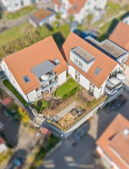 Fast Neubau: 4 Zimmer-Wohnung Baujahr 2011 - Böblingen