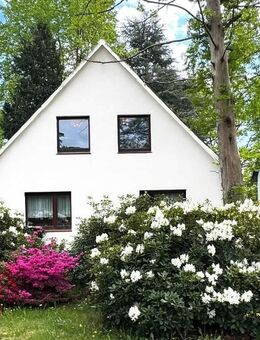 Familienidylle im Grünen - großes Ein- bis Zweifamilienhaus mit Traumgarten - Hamburg