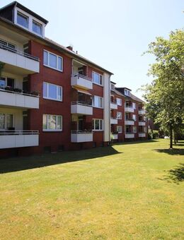 Modernisierte 2,5 Zimmer- Wohnung in Reinbek - Wentzel Dr. - Reinbek
