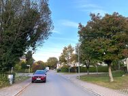 ERSTBEZUG nach Kernsanierung (KfW 40 EE): 2.5 Zimmer mit Terrasse und Carport in ruhiger Lage von Überlingen. - Überlingen