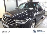 VW Tiguan, 2.0 TSI R-Line, Jahr 2022 - Mühlheim (Main)