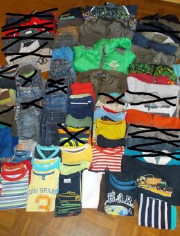 Gr. 104 Bademantel T-Shirts Sweatshirts Hemden Pullover Jogginghosen Jeans Cordhosen Schlafanzug einzeln zu bekommen - Haltern (See) Zentrum