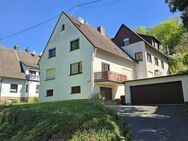 Größtenteils renovierte Doppelhaushälfte mit 2 Wohnungen - Gummersbach