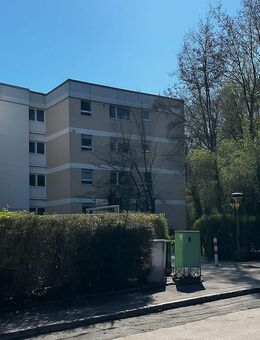 Geräumige 3-Zimmer-Wohnung mit Balkon in verkehrsgünstiger Lage in Heilbronn-Böckingen - Heilbronn