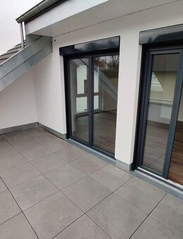 108-04 | 3 Zimmer - Dachgeschosswohnung mit Dachterrasse - Abstatt