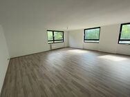 Charmante 1-Zimmer-Wohnung mit Seeblick in Nürnberg - renoviert und sofort bezugsfrei - Nürnberg
