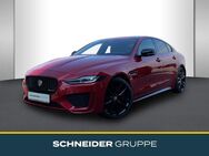 Jaguar XE, D200 AWD R-Dynamic Black, Jahr 2023 - Chemnitz