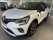 Renault Captur, TCe Mild Hybrid 140 GPF TECHNO, Jahr 2023 - Döbeln