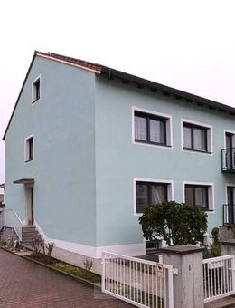 Umfassend sanierte 4 Zimmer Wohnung im Straubinger Süden! - Straubing