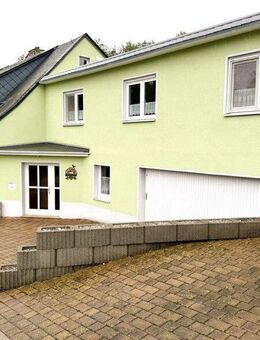 Doppelhaushälfte in Großolbersdorf nahe Zschopau: Kapitalanlage mit Wohnrecht &späterer Eigennutzung - Großolbersdorf