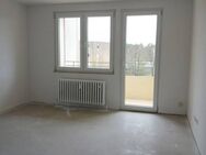 Großzügige 3-Zimmer-Wohnung mit Balkon in Bielefeld-Sennestadt - Bielefeld