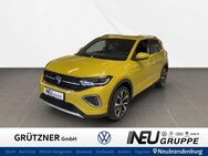 VW T-Cross, 1.5 TSI R-Line BEA, Jahr 2024 - Neubrandenburg