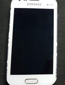 Smartphone Samsung Galaxy S Duos GT-S7562 in weiss, ohne Simlock - Essen