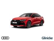 Audi RS3, Limousine SONOS Massagesitze, Jahr 2022 - Erfurt