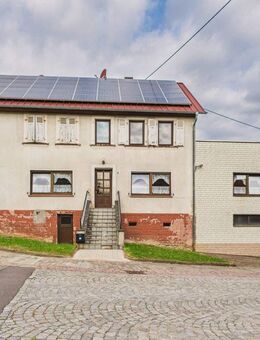 Mehrfamilienhaus mit großem Potenzial in Gersheim - PV-Anlage und separate Scheune - Gersheim