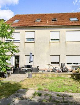 Stark reduziert: MFH in Salzkotten-Upsprunge Renovierungsbedüfrtig - jetzt nur 275.000 € - Salzkotten