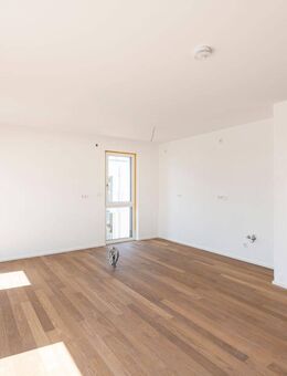 Großzügige 4-Zi.-ETW mit 2 Bädern, HWR und Balkon in Nürnberg-Boxdorf! - Nürnberg