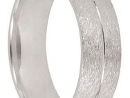 Firetti Trauring Schmuck Geschenk Gold 375 Hochzeit Ehering Trauring "LIEBE", Made in Germany, wahlweise mit oder ohne Brillant