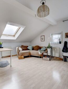 Helle 1-Zimmer-Wohnung mit Balkon in Freiburg - Freiburg (Breisgau)