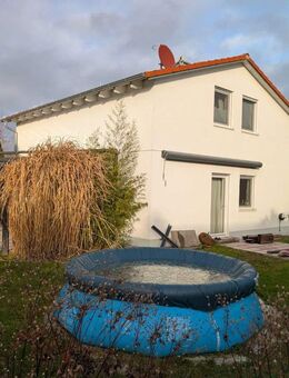 Freistehendes Einfamilienhaus mit Carport in Meitingen, OT Erlingen - Meitingen