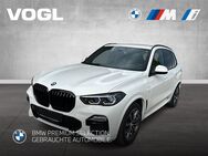 BMW X5, xDrive45e Driving Assistant, Jahr 2021 - Mühldorf (Inn)