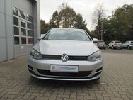 VW Golf, VII Lim Trendline, Jahr 2015 - Oyten