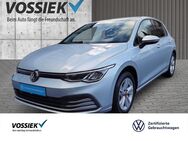 VW Golf, 1.5 TSI 8 OPT Life, Jahr 2021 - Schweinfurt