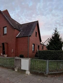 SOLLER - IMMOBILIEN Einfamilienhaus in mit 5 Zimmern und Garage in Bremen - Blumenthal (BITTE BEACHTEN SIE DIE VORAUSSETZUNGEN) - Bremen