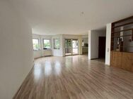 Naturnahes Wohnen gepflegte 3-Zimmer-Wohnung mit Balkon, Einbauküche und Stellplatz - Pohlheim