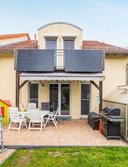 Seenah! Reihenmittelhaus in Hönow - Einbauküche, moderne Bäder, Rollladen, neue Außenanlagen u.v.m. - Hoppegarten
