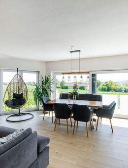 !!Neuwertiges Traumhaus in unverbauter Aussichtslage!! - Bad Friedrichshall