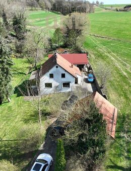 Leben inmitten der Natur - Idyllisches Anwesen mit großem Grundstück und weiterem Bauplatz - Bernhardswald