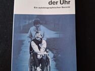 Unter dem Auge der Uhr: ein autobiographischer Bericht (Taschenbuch) - Essen