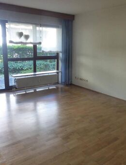 Geräumige 4-Zimmer-Wohnung im Stadtzentrum - jetzt verfügbar! - Neustadt (Aisch)