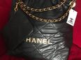 Verkaufe schöne Tasche Tragetasche Handtasche Beuteltasche Kein Chanel Neu mit Etikett in 15366