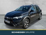 Dacia Sandero, Stepway Expression TCe 90, Jahr 2024 - Frankenberg (Sachsen)