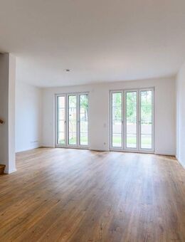 Neubau Doppelhäuser!! EBK, Garten, Stellplatz u.a. - Schule, Kita, Einkauf alles um die Ecke!! - Beelitz