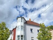 Pachten: Zentrale und helle Dachwohnung mit Loggia - Dillingen (Saar)