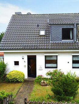 Endreihenhaus auf Eigenland mit Garage - Lübeck